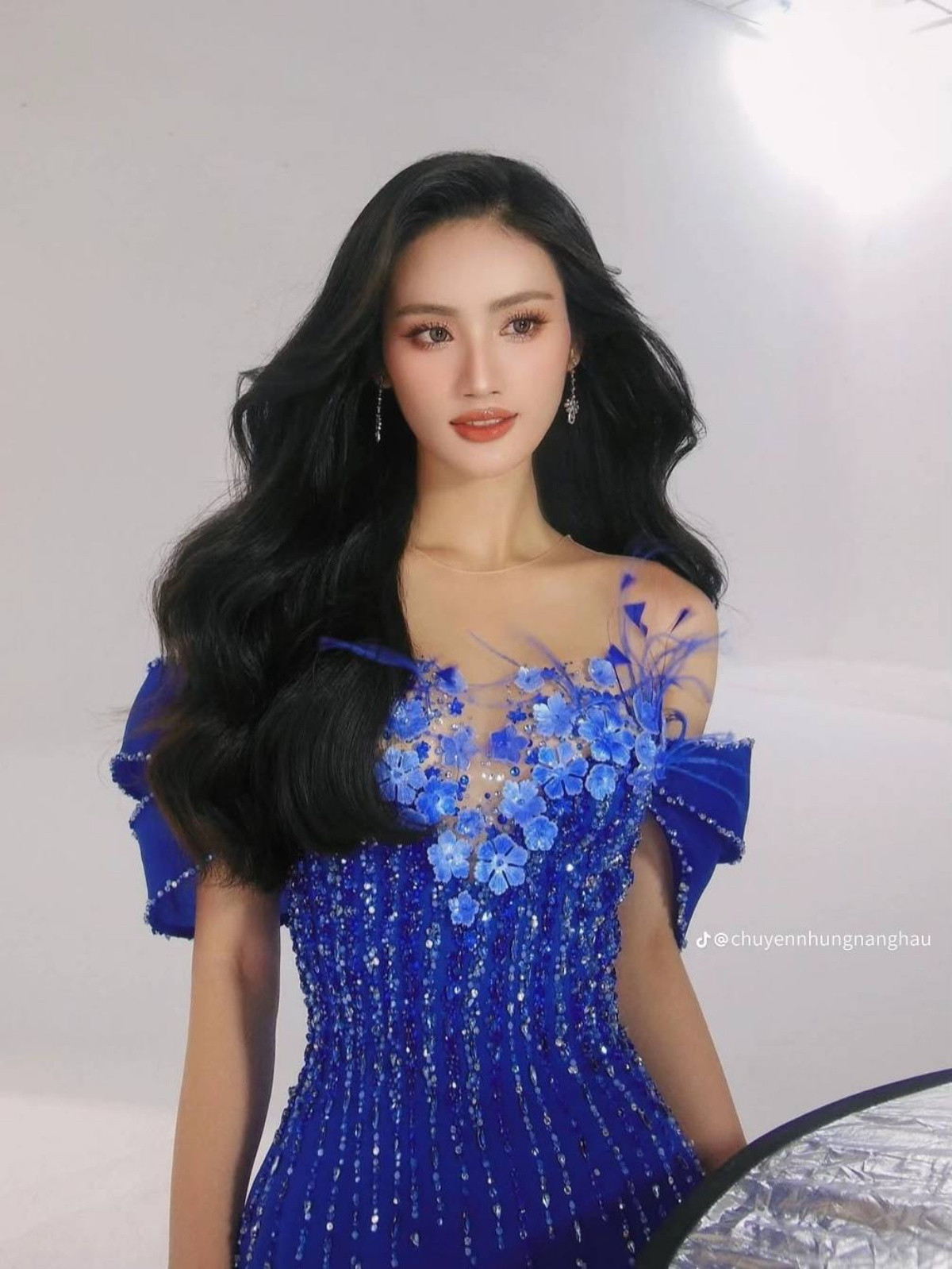 Cre: @chuyennhungnanghau