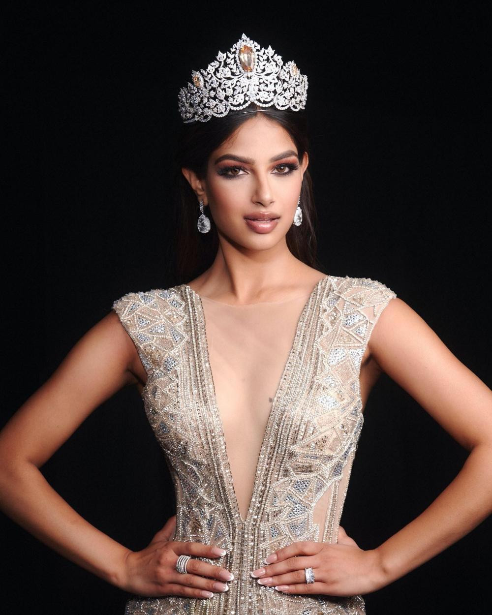 Đương kim Miss Universe người Ấn Độ - Hoa hậu Harnaaz Sandhu.