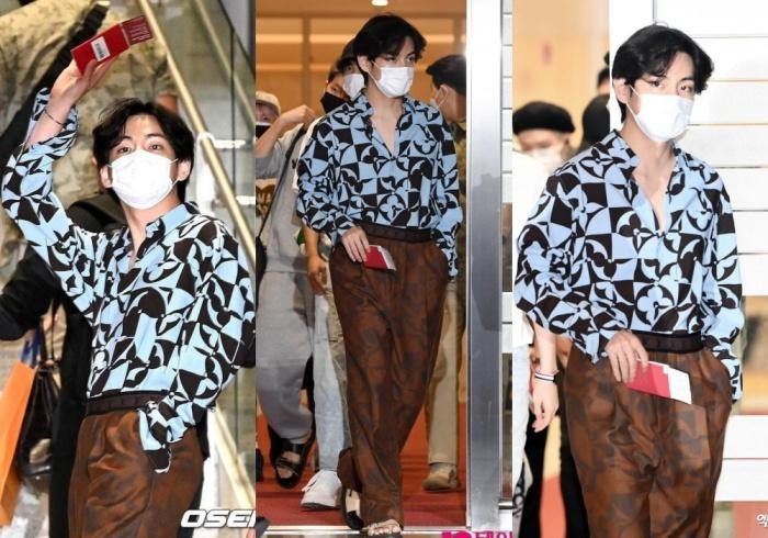 V với set đồ cực thời trang, đeo khẩu trang vẫn không che được vẻ đẹp trai. V với set đồ cực thời trang, đeo khẩu trang vẫn không che được vẻ đẹp trai.