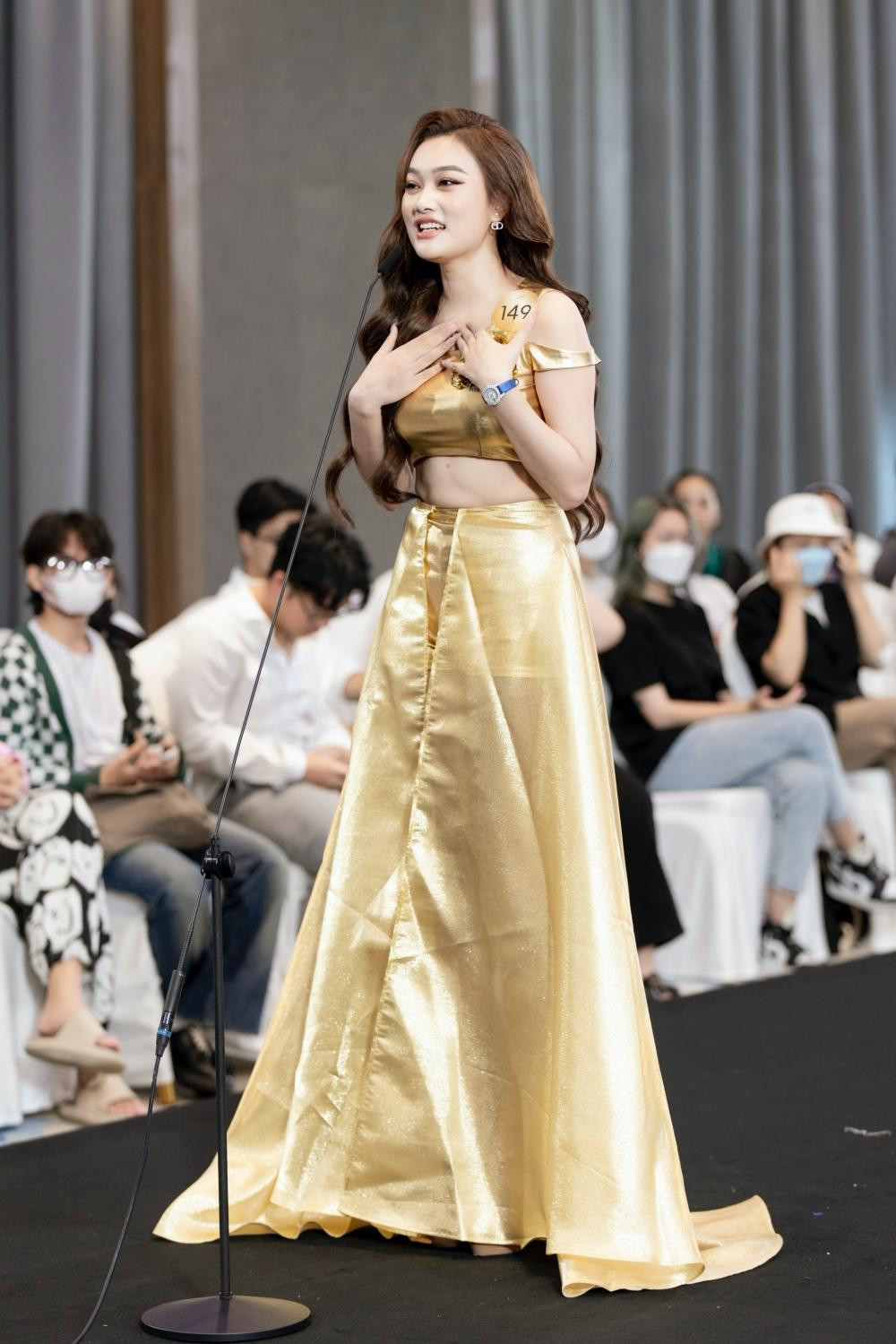 Nguyễn Hải Âu hiện vừa là MC vừa là Biên tập viên tại kênh tin tức 24h.