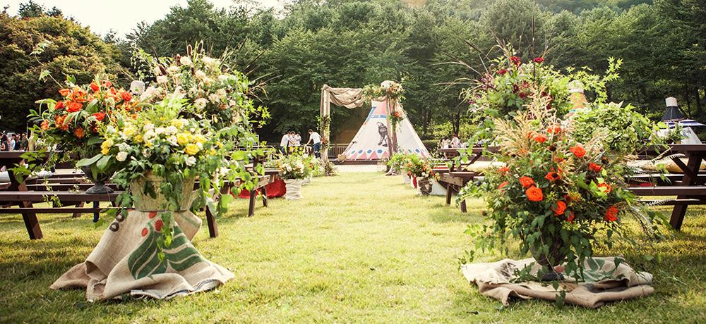 Một trong những concept tổ chức đám cưới ngoài trời được thực hiện tại địa điểm sẽ tổ chức hôn lễ của Hyun Bin và Son Ye Jin. Một trong những concept tổ chức đám cưới ngoài trời được thực hiện tại địa điểm sẽ tổ chức hôn lễ của Hyun Bin và Son Ye Jin.