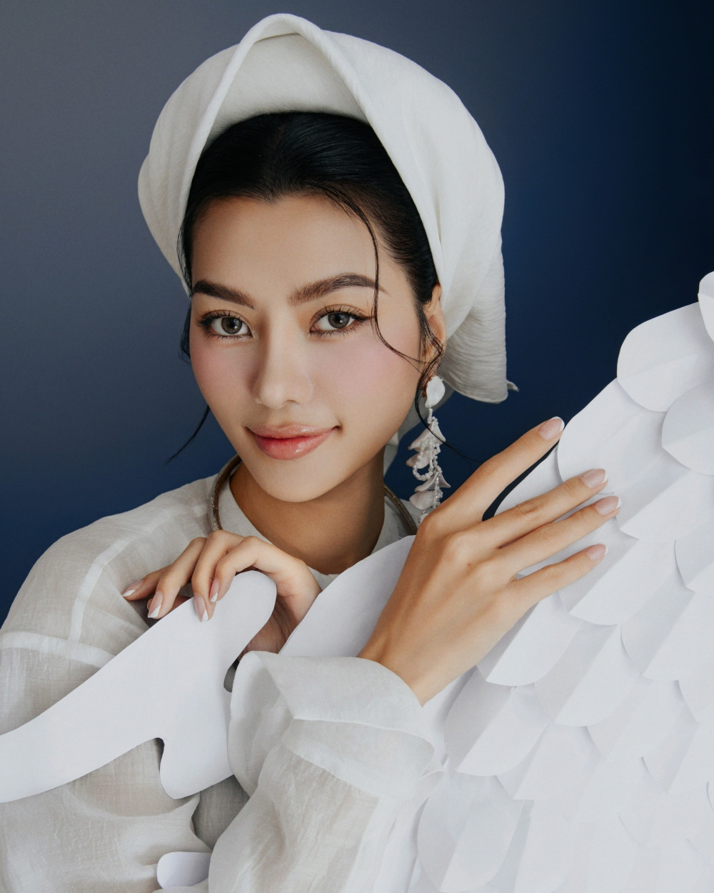 Á hậu Hoa hậu Hoàn vũ Việt Nam 2023 Hoàng Thị Nhung. Á hậu Hoa hậu Hoàn vũ Việt Nam 2023 Hoàng Thị Nhung.