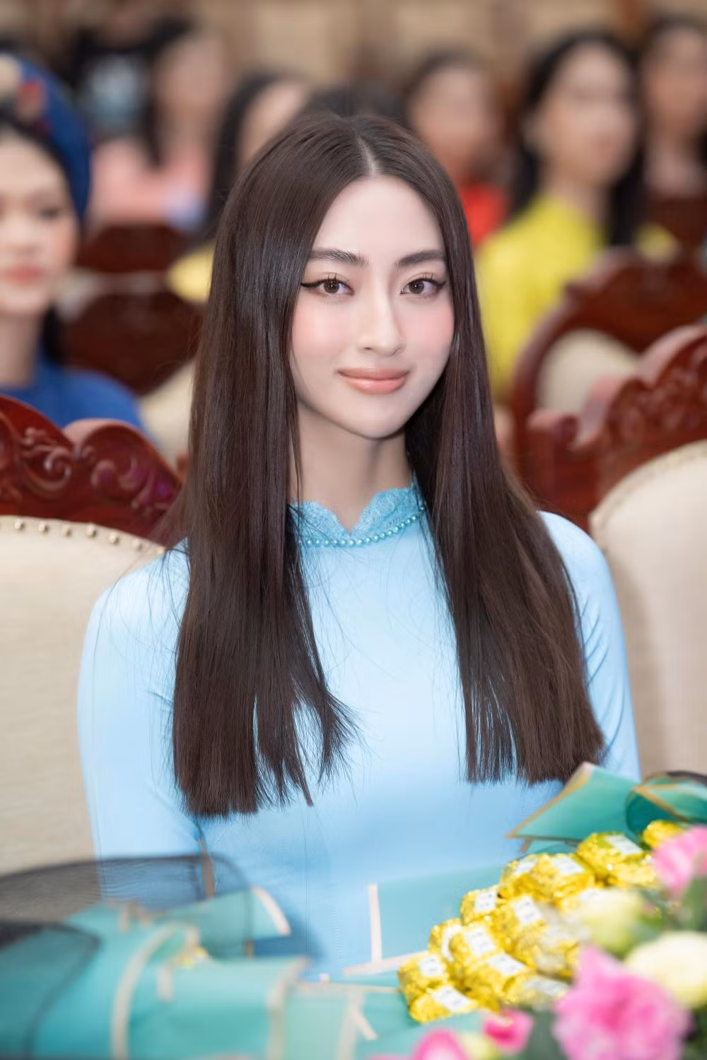 Hoa hậu Lương Thùy Linh