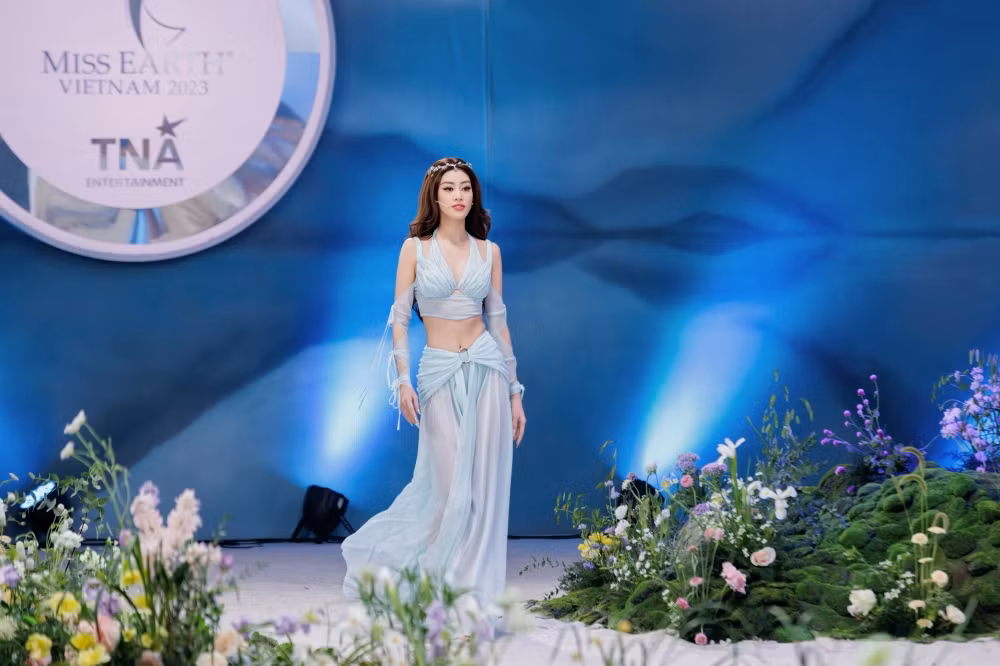 Mentor Nguyễn Trần Khánh Vân - Hoa hậu Hoàn vũ Việt Nam 2019. Mentor Nguyễn Trần Khánh Vân - Hoa hậu Hoàn vũ Việt Nam 2019.