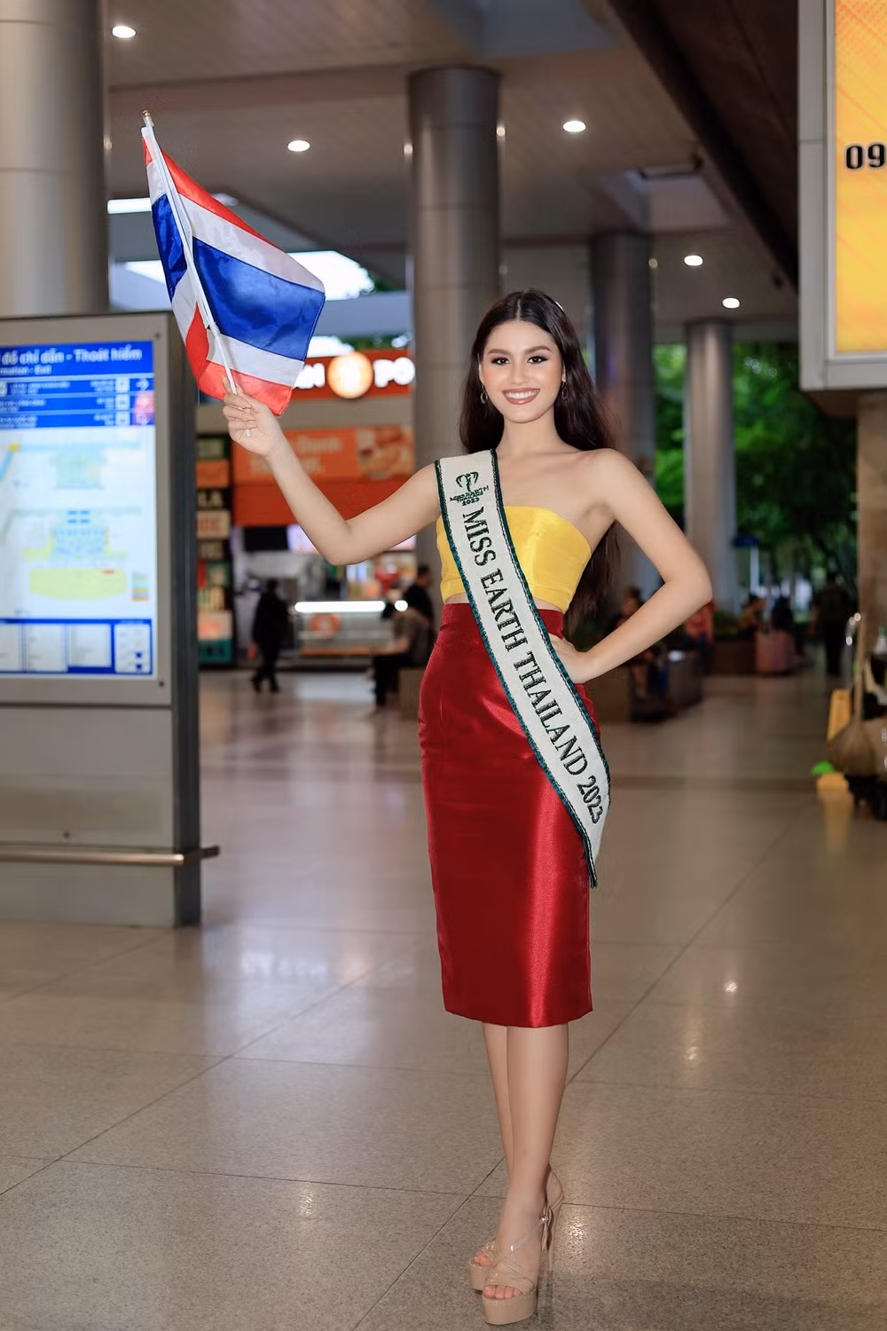 Miss Earth Thailand - Hoa hậu Trái Đất Thái Lan 2023 Cora Bliault.
