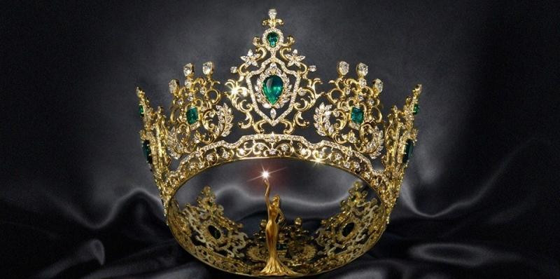 Chiếc vương miện Miss Grand International được dùng từ năm 2013 đến 2015