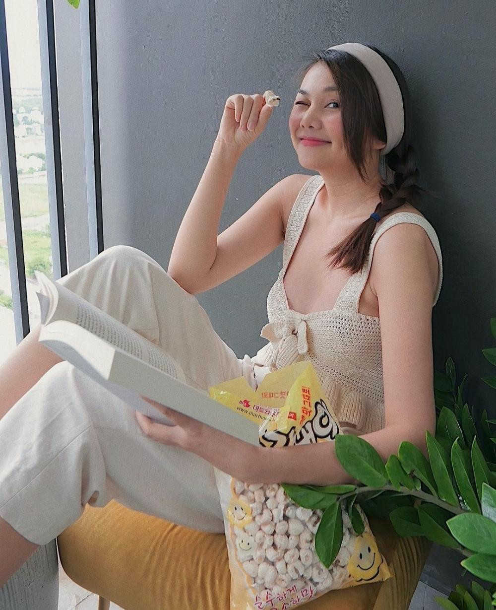 Dù là ở nhà, cũng hãy mặc bộ đồ bạn ưng ý và thoải mái nhất. Dù là ở nhà, cũng hãy mặc bộ đồ bạn ưng ý và thoải mái nhất.