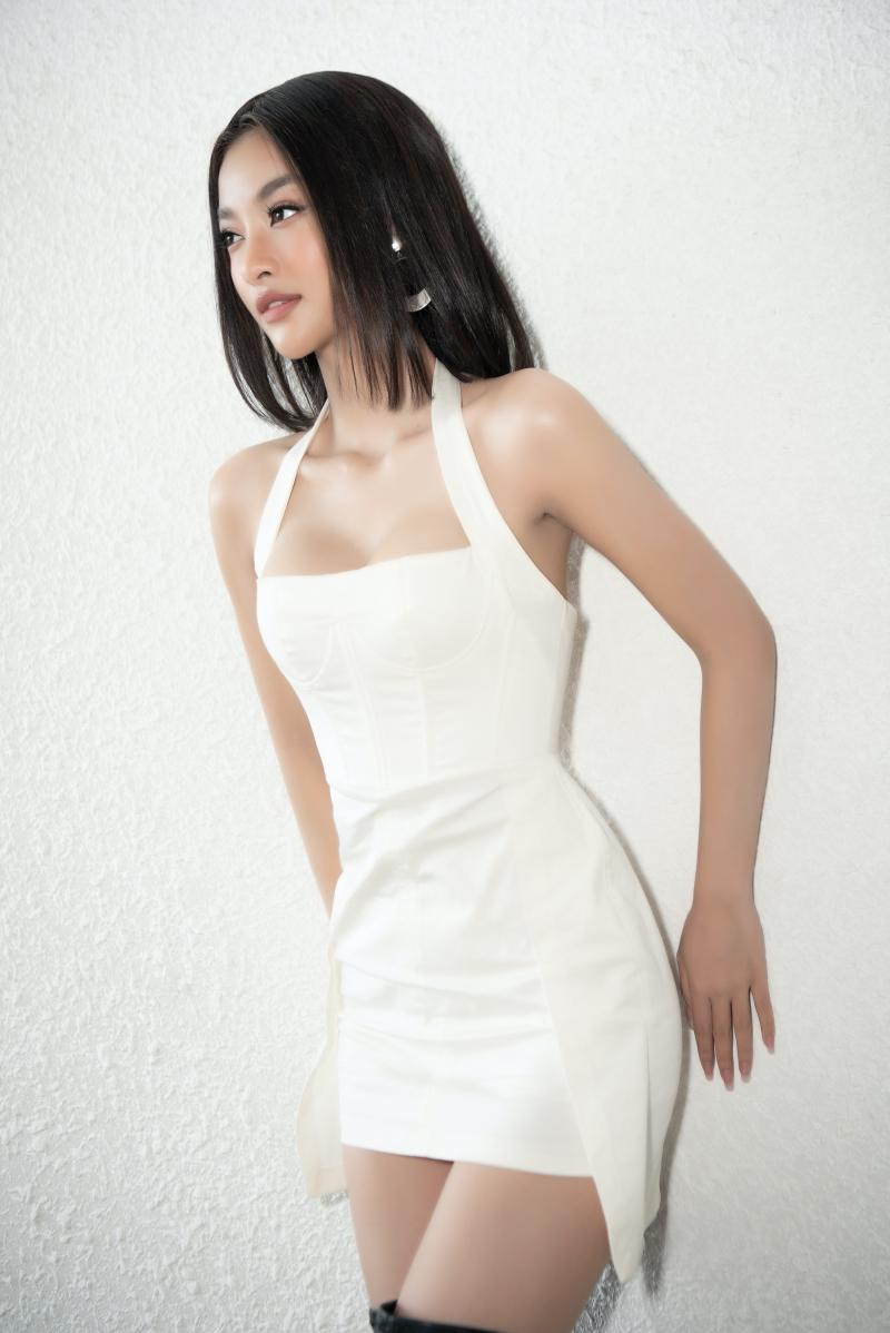 Á hậu - rapper Lona Kiều Loan