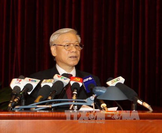 Tổng Bí thư Nguyễn Phú Trọng phát biểu khai mạc Hội nghị lần thứ 8 Ban Chấp hành Trung ương Đảng Khóa XI. (Ảnh: Trí Dũng/TTXVN) 