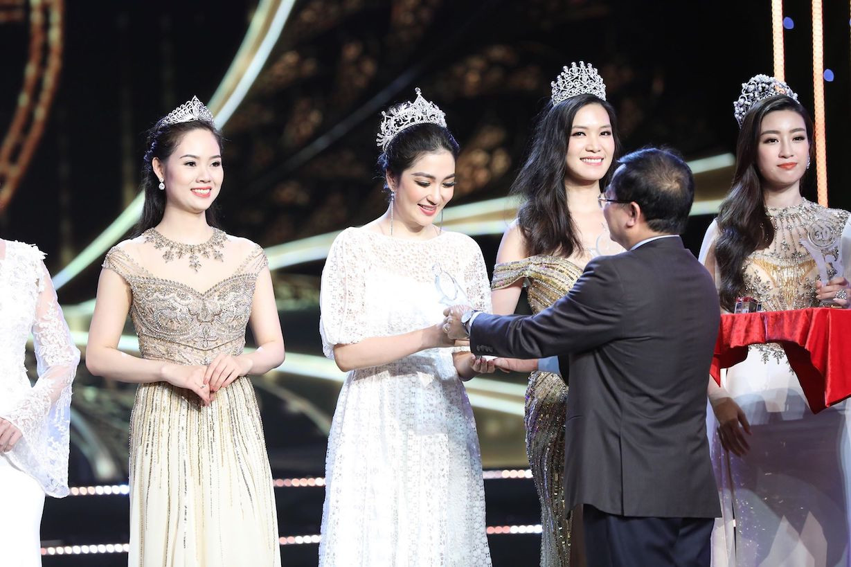 Gala 30 năm HHVN: Công bố top 3 Người đẹp thể thao ảnh 19