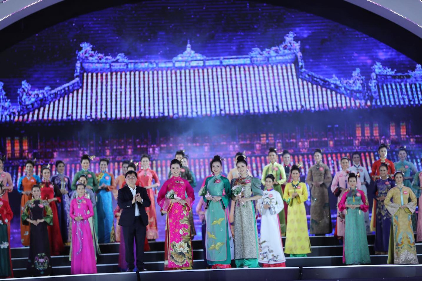 Công bố top 3 Người đẹp Biển HHVN 2018 ảnh 15