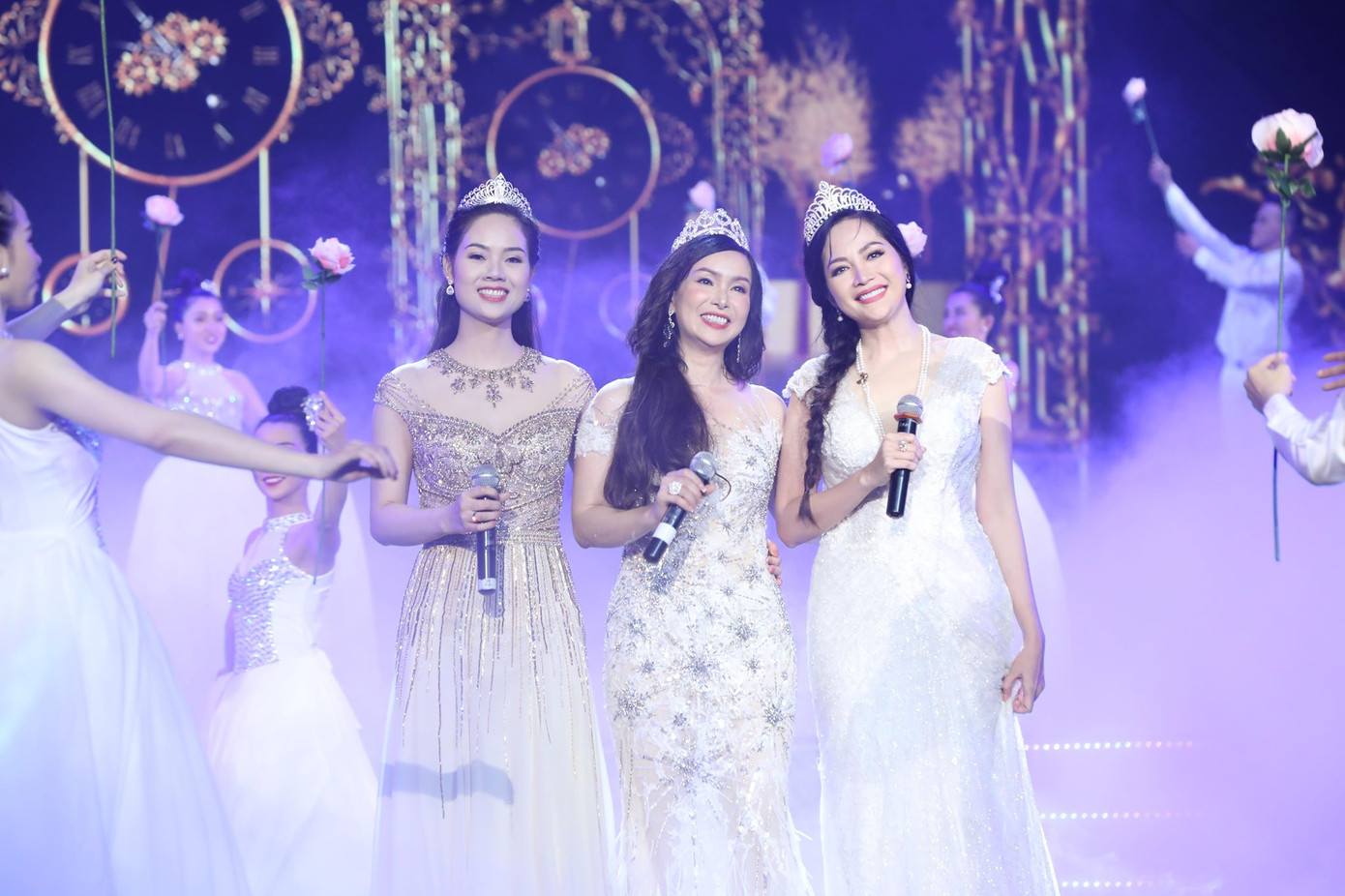 Gala 30 năm HHVN: Công bố top 3 Người đẹp thể thao ảnh 2