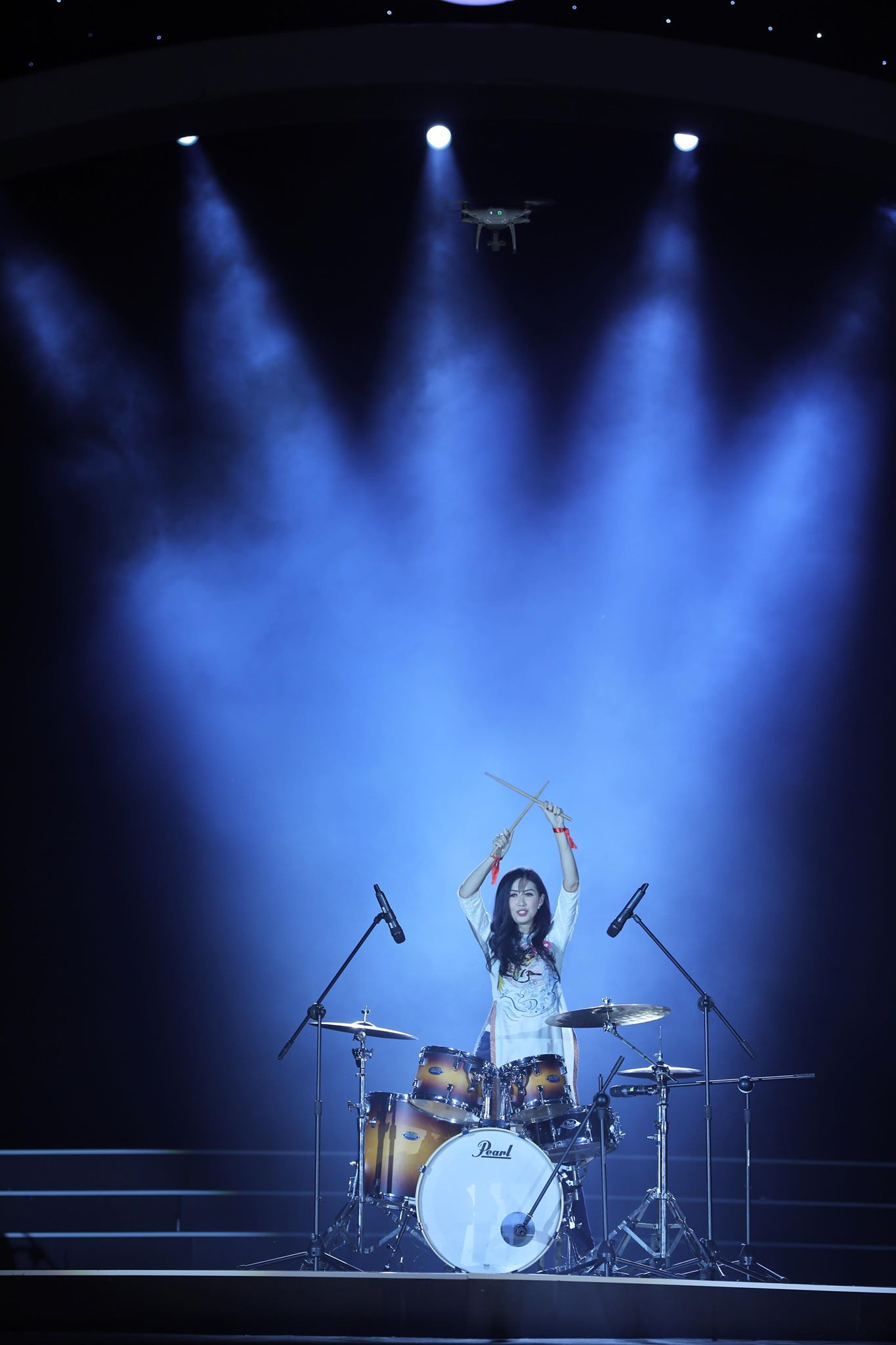 Người đẹp Thời trang và chung khảo Người đẹp Tài năng HHVN 2018 ảnh 1