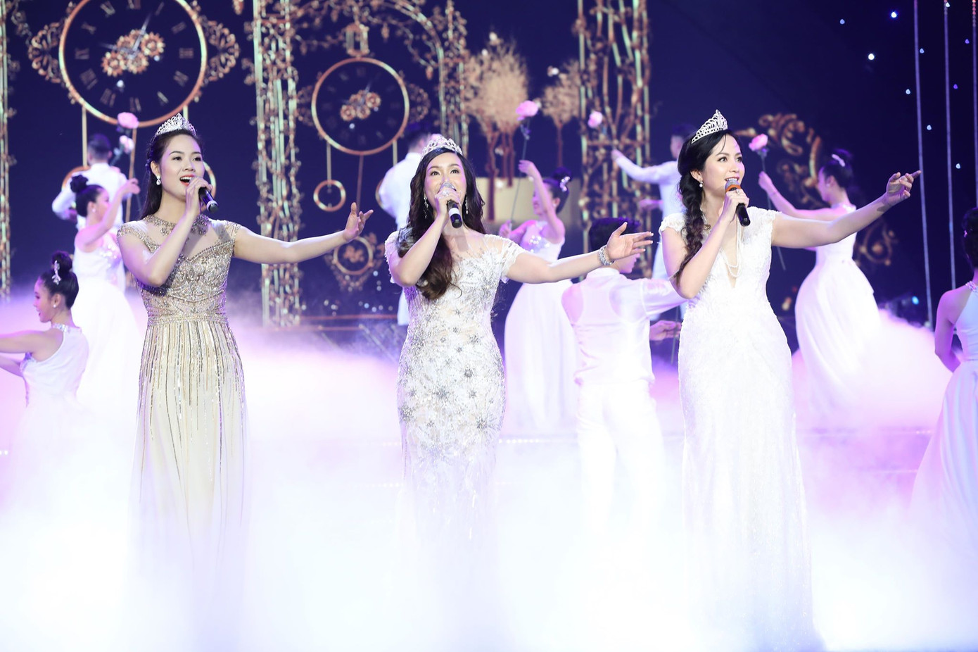 Gala 30 năm HHVN: Công bố top 3 Người đẹp thể thao ảnh 1