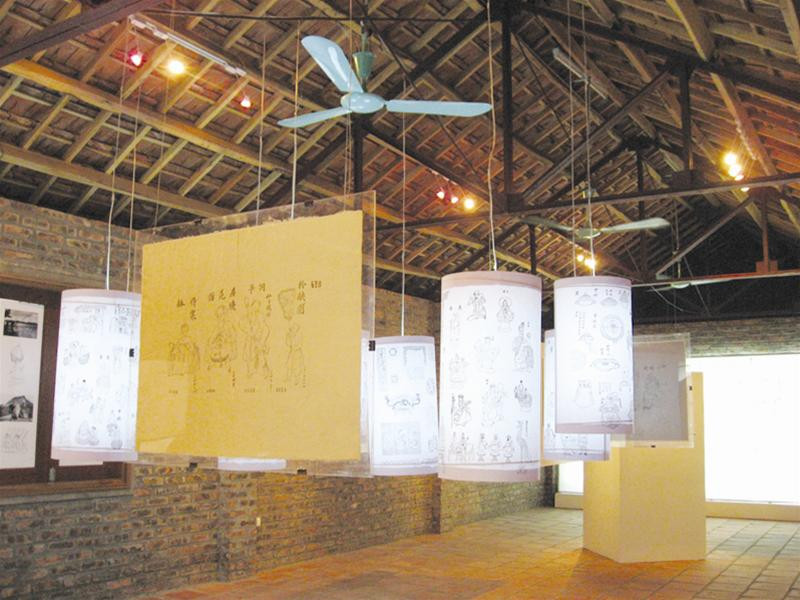 Quang cảnh phòng triển lãm. Ảnh: Nhật Minh