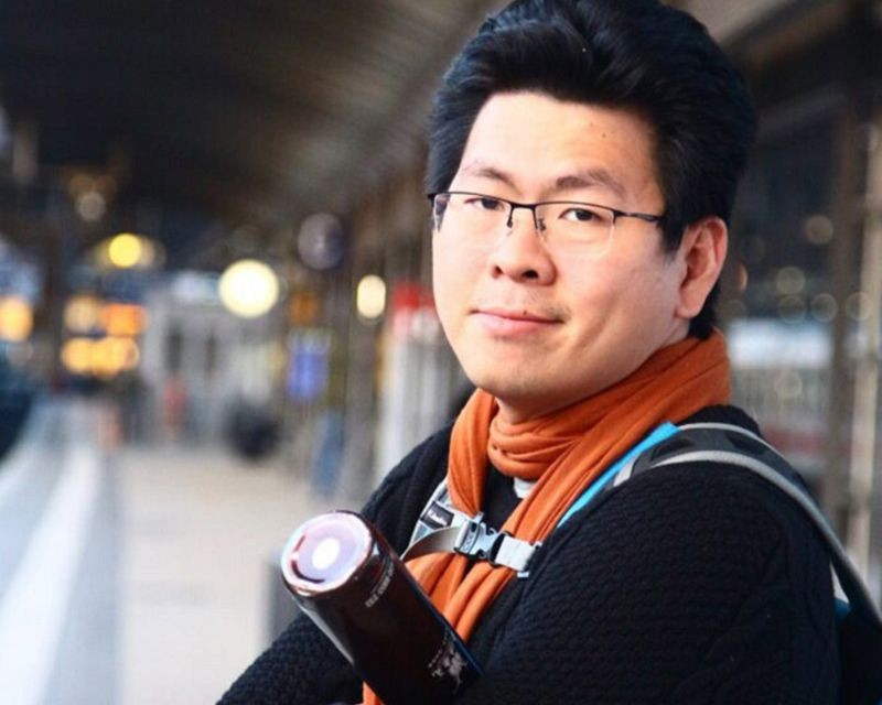 Anh Dave Quách là CEO công ty vải sợi Bảo Lân và founder của của thương hiệu vớ tái chế Remarkable Vietnam. Ảnh: NVCC