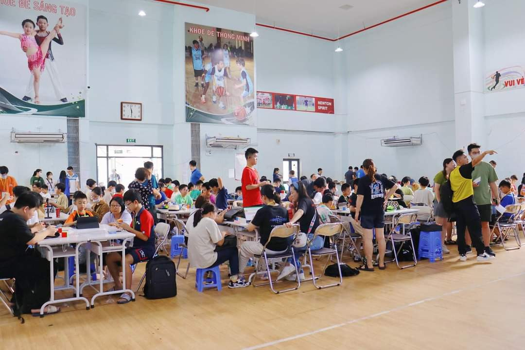 Hình ảnh các bạn đang thi đấu tại Hanoi Summer 2023. Hình ảnh các bạn đang thi đấu tại Hanoi Summer 2023.