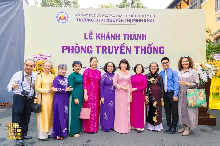 Nguồn: Fanpage 110 năm Áo Tím - Gia Long - Minh Khai.