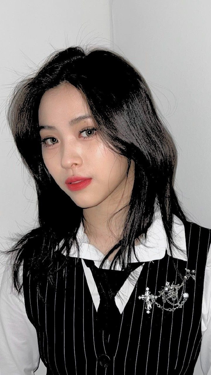 Ryujin (ITZY) Ryujin (ITZY)