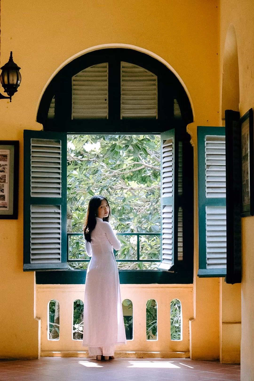 Ảnh: Mô lì đi chụp. Người mẫu: Minh Châu Ảnh: Mô lì đi chụp. Người mẫu: Minh Châu