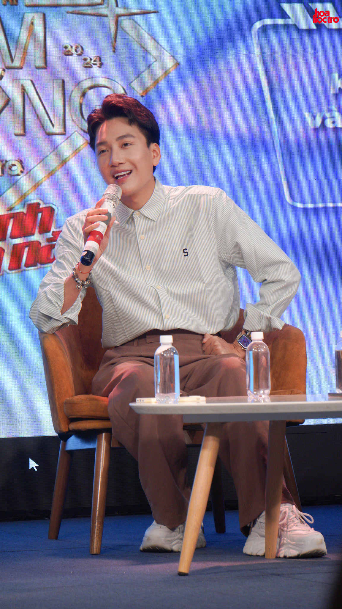 Anh Đức Anh cho biết rằng sáng tạo nội dung là công việc 24/7. Anh Đức Anh cho biết rằng sáng tạo nội dung là công việc 24/7.