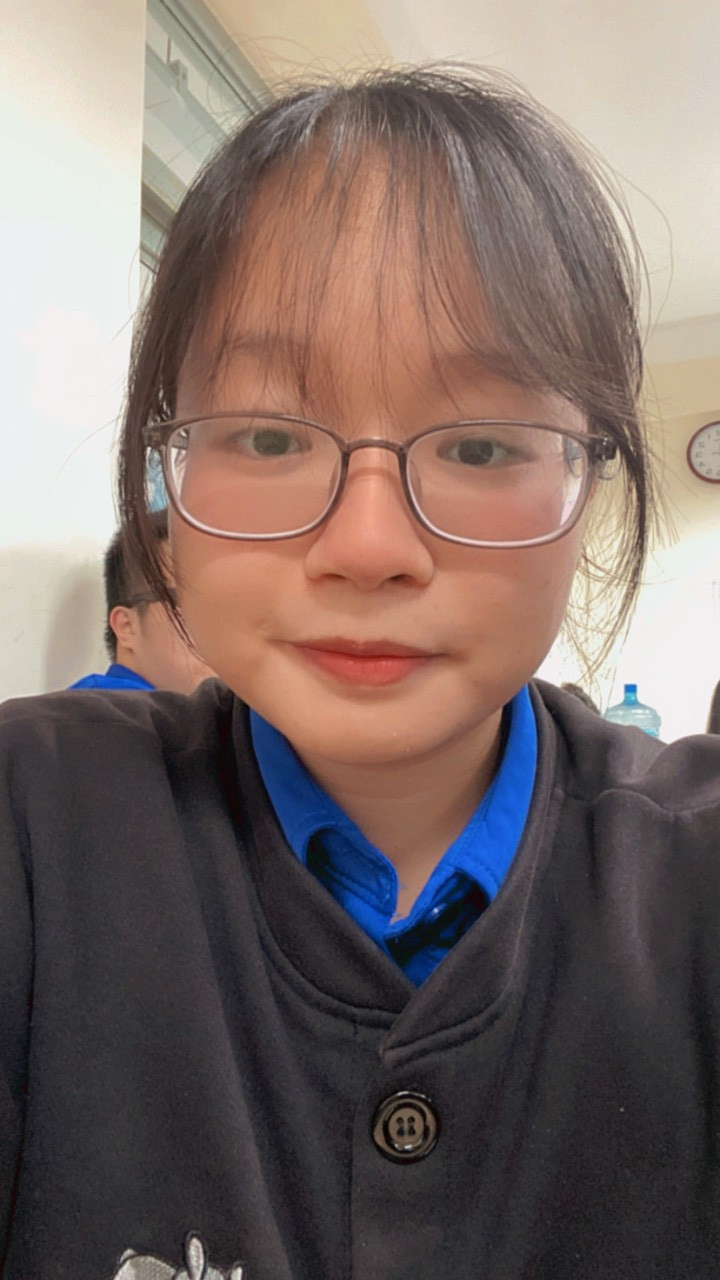 Lan Phương thường tự liên hệ kiến thức đang học với những kiến thức đã học. Lan Phương thường tự liên hệ kiến thức đang học với những kiến thức đã học.