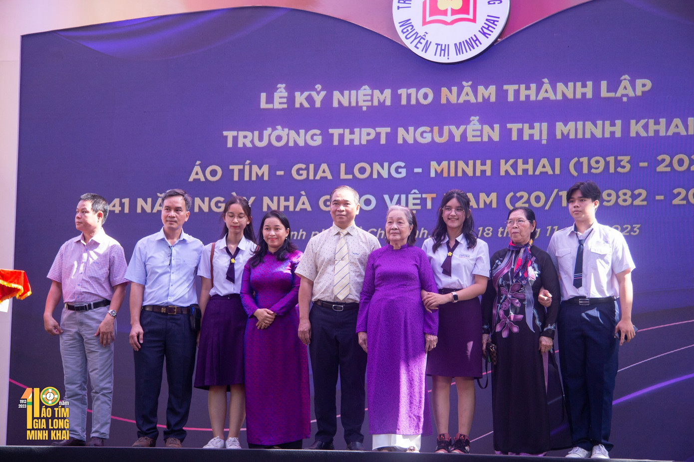 Các gia đình nhiều thế hệ đã học tại trường THPT Nguyễn Thị Minh Khai. Ảnh: 110 năm Áo Tím - Gia Long - Minh Khai. Các gia đình nhiều thế hệ đã học tại trường THPT Nguyễn Thị Minh Khai. Ảnh: 110 năm Áo Tím - Gia Long - Minh Khai.