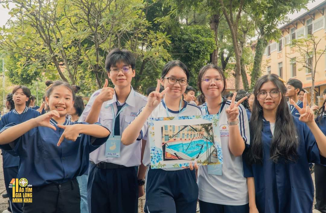 Nguồn: Fanpage 110 năm Áo Tím - Gia Long - Minh Khai.