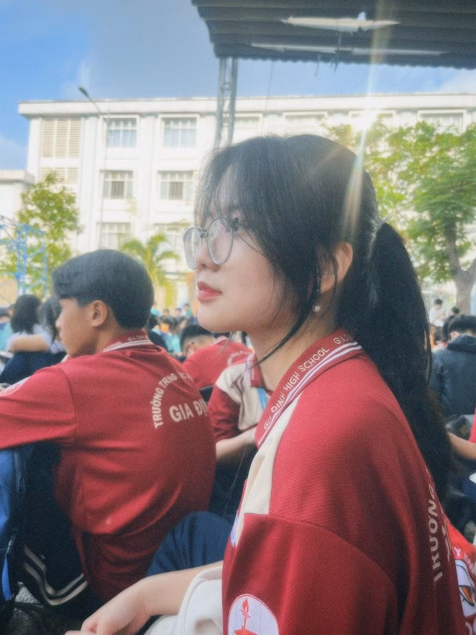 Nhờ vào động lực gia đình, Tú Trinh đã đạt được nguyện vọng vào ngôi trường mơ ước. Ảnh: NVCC