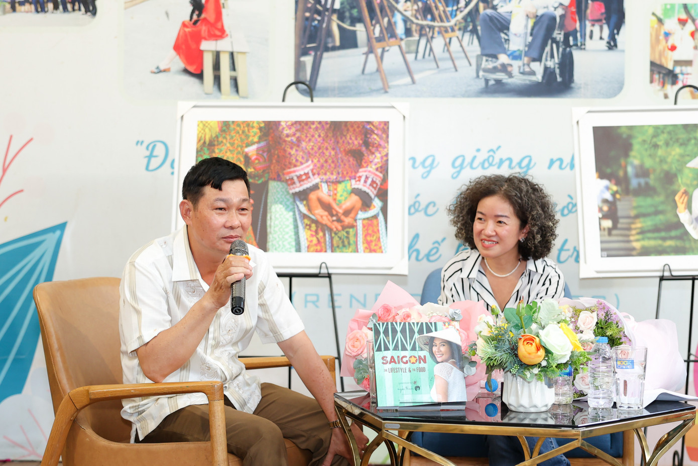 Chú Ngọc Đức, chủ nhân của những chiếc bánh mì trong sách ảnh của nhiếp ảnh gia Ngọc Trần. Ảnh: Nhà sách Phương Nam Chú Ngọc Đức, chủ nhân của những chiếc bánh mì trong sách ảnh của nhiếp ảnh gia Ngọc Trần. Ảnh: Nhà sách Phương Nam