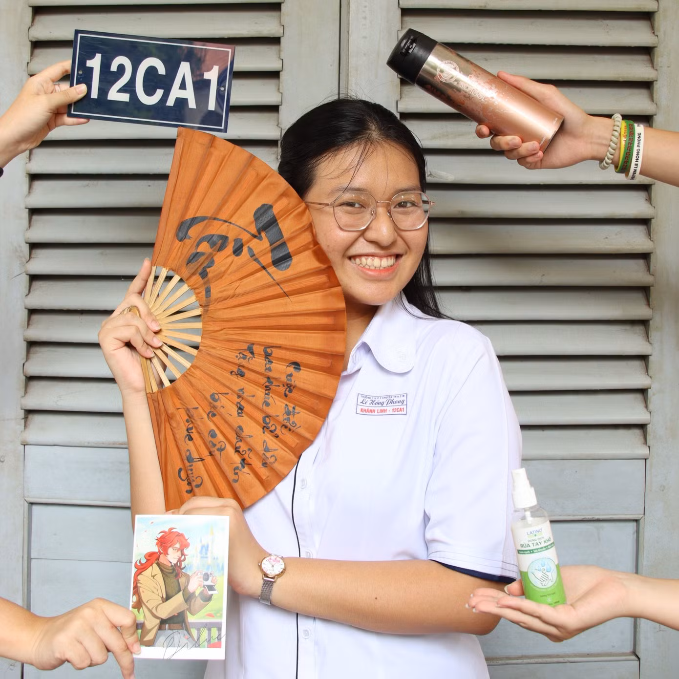 Bạn Lê Phạm Khánh Linh cho biết: "Thói quen rối loạn ngôn ngữ dễ khiến người xem quên luôn ca dao tục ngữ bản gốc".