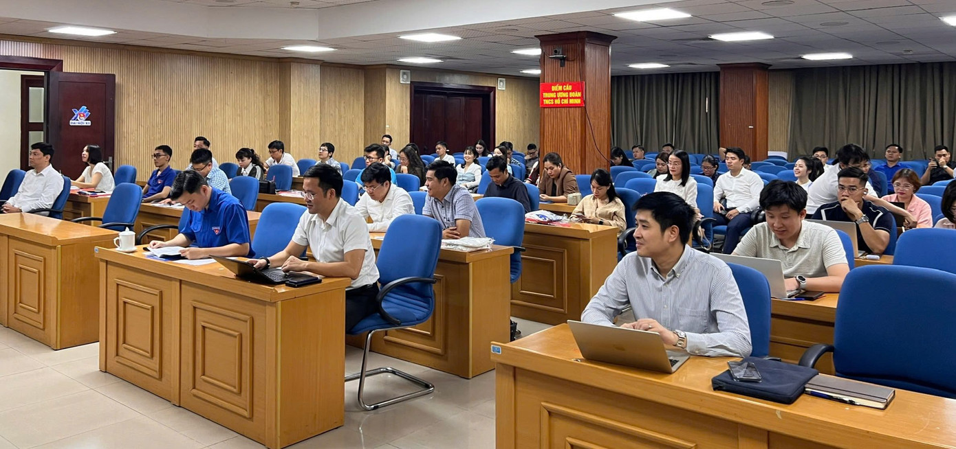 Các đại biểu được tập huấn trước khi lên đường tham gia Gặp gỡ Hữu nghị Thanh niên Việt Nam – Trung Quốc lần thứ 23, năm 2024