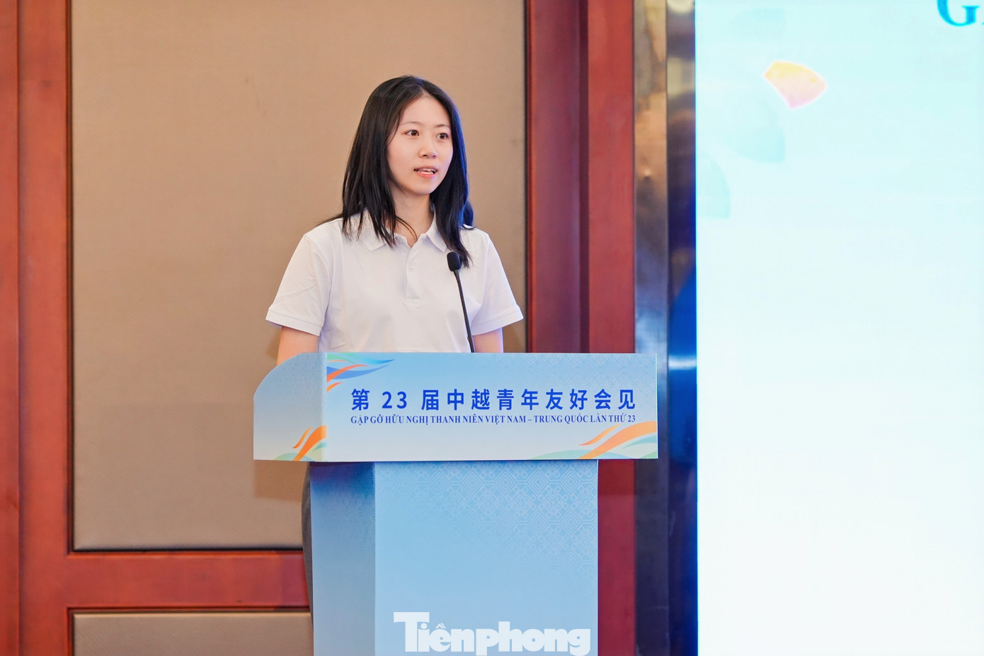 Chị Khưu Nam Tâm, cán bộ Học viện Giao lưu Quốc tế Quảng Tây.