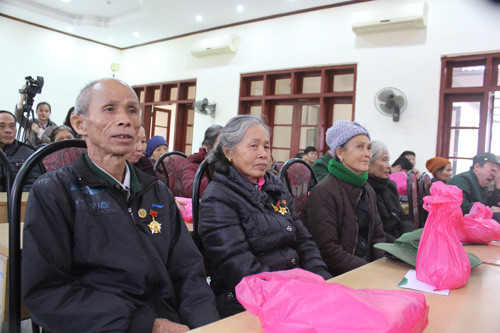 Ấm áp ngày đưa Tết đến sớm với cựu thanh niên xung phong Lạng Sơn ảnh 1