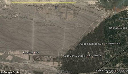 Khu vực xây dựng nằm xa khu dân cư. Khu vực xây dựng nằm xa khu dân cư