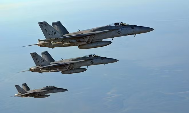 Sau vụ Su-22, Mỹ tiếp tục bắn hạ máy bay không người lái Syria ảnh 4