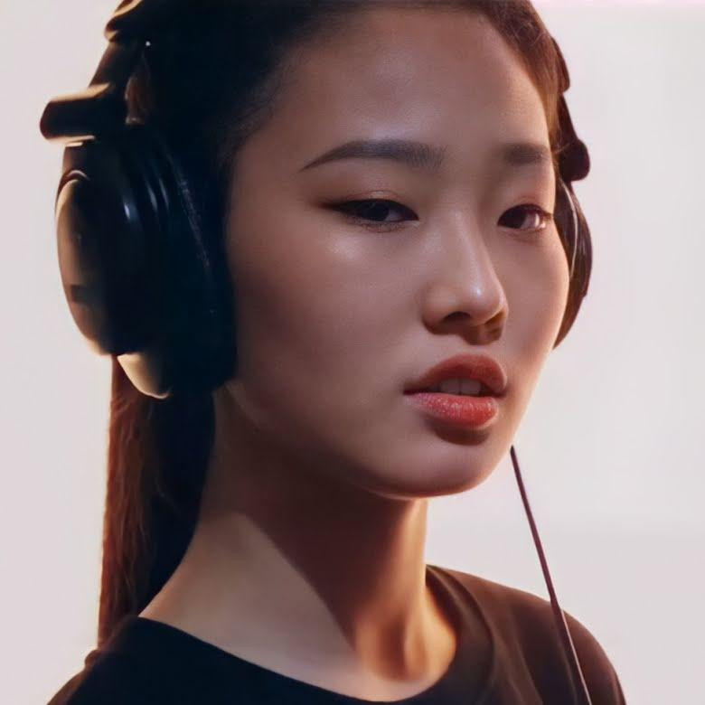 Bản cover Lose You to Love Me (Selena Gomez) của Hyunhee với chất giọng khỏe khiến nhiều người hâm mộ tin rằng, cô nàng có thể sẽ đảm nhận vị trí main vocal nếu ra mắt.