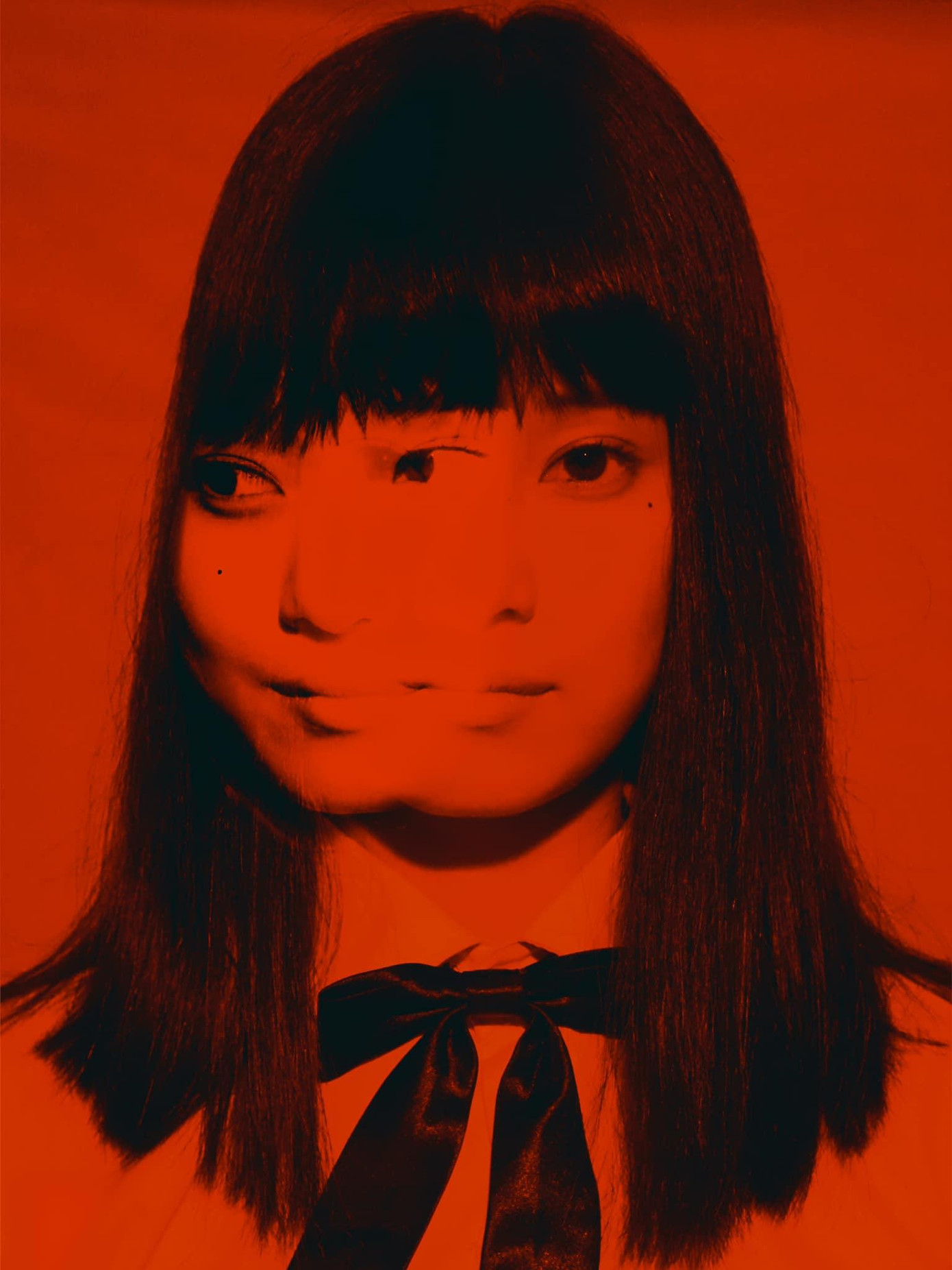 Hoàng Yến Chibi trông ma mị khi "cosplay" thành nhân vật Nanno. Hoàng Yến Chibi trông ma mị khi "cosplay" thành nhân vật Nanno.