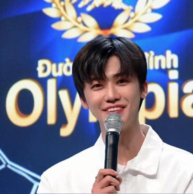 Thí sinh Olympia gây sốt cộng đồng mạng đến từ Kontum? Thí sinh Olympia gây sốt cộng đồng mạng đến từ Kontum?