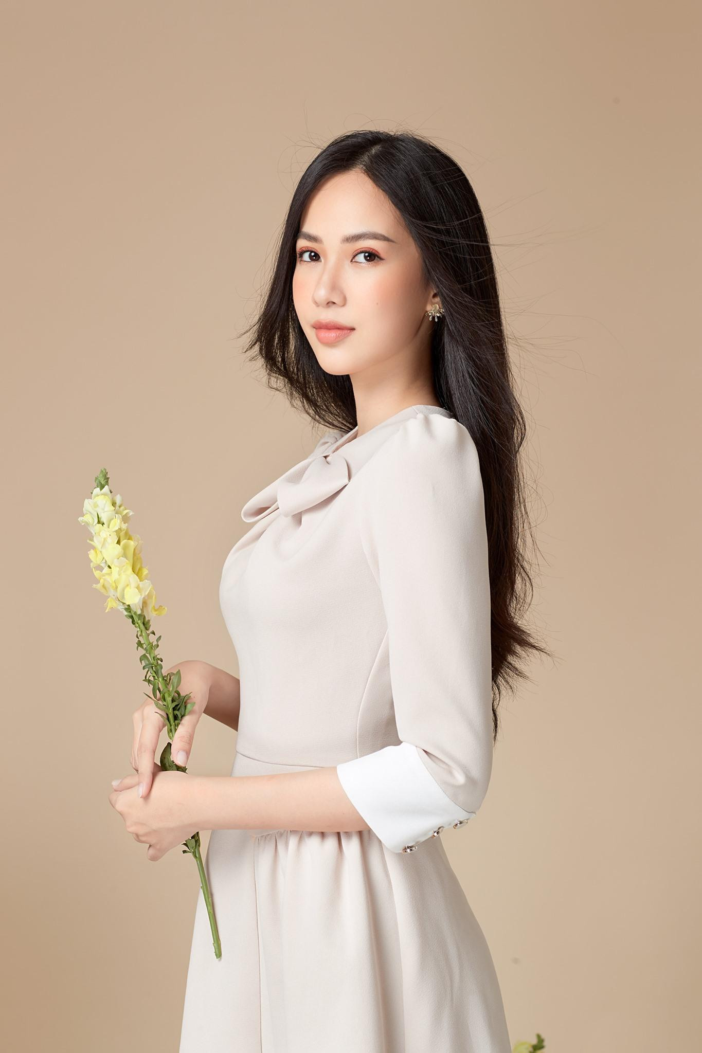 Người đẹp Top 5 HHVN 2020 Phạm Thị Phương Quỳnh tái xuất đầy xinh đẹp và yêu kiều trong bộ ảnh thời trang mới. Người đẹp Top 5 HHVN 2020 Phạm Thị Phương Quỳnh tái xuất đầy xinh đẹp và yêu kiều trong bộ ảnh thời trang mới.