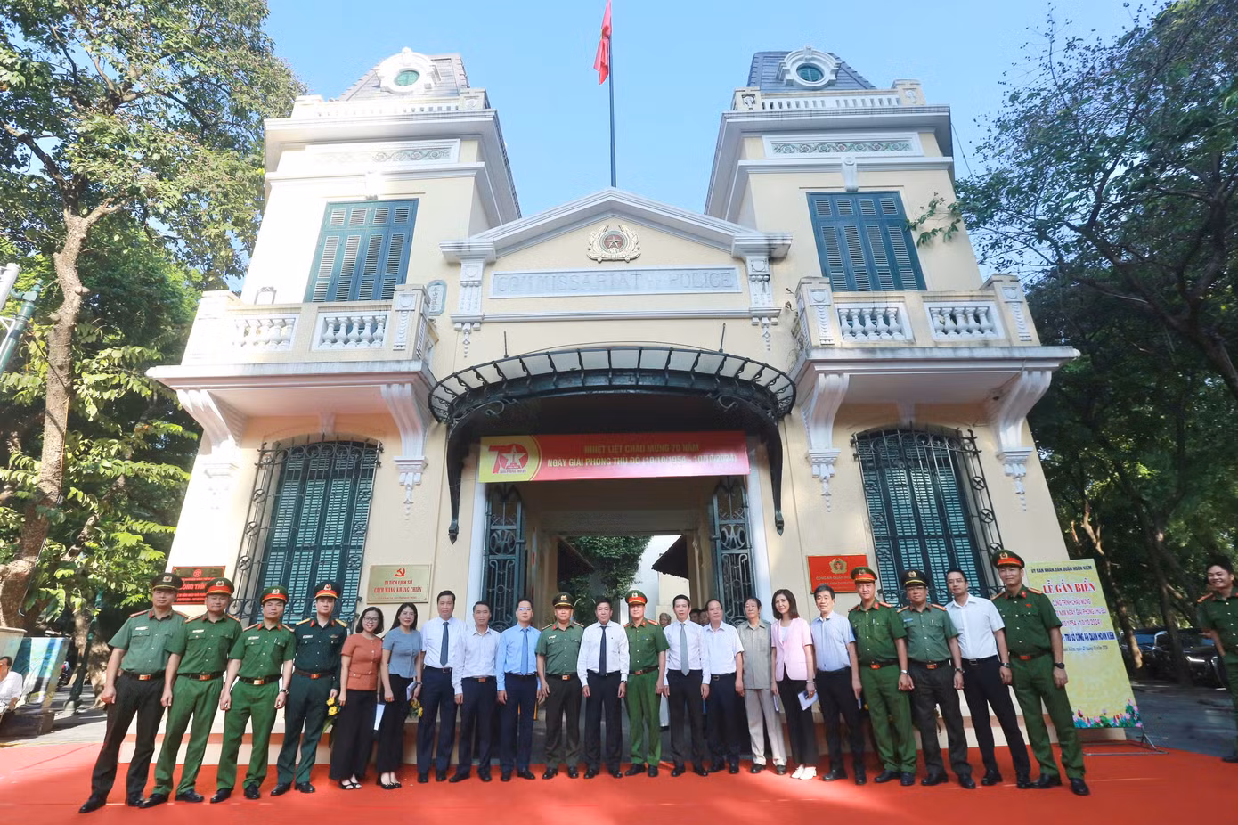 Trụ sở Công an quận Hoàn Kiếm là một công trình lịch sử có từ năm 1915