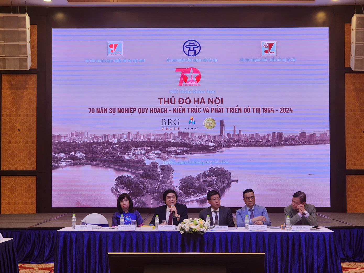 Quang cảnh hội thảo.