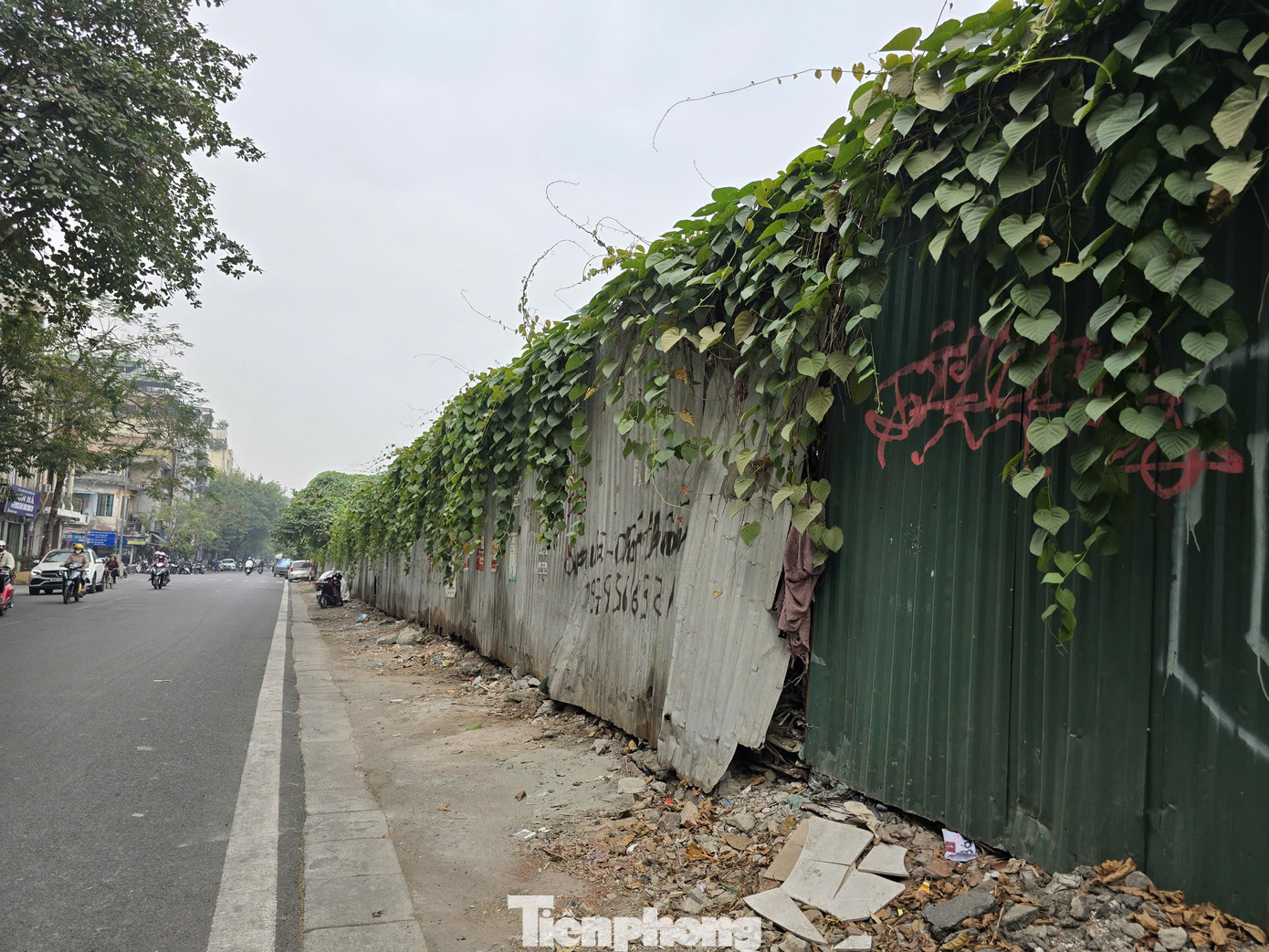 Theo chủ trương di dời nhà máy ra khỏi nội đô, từ năm 2013, UBND Thành phố Hà Nội đã giải phóng mặt bằng, dự kiến xây dựng trường học tại ô đất này. Sau khi thu hồi, ô đất được giao cho Công ty TNHH Đầu tư kinh doanh và Phát triển đô thị Thiên Bình nghiên cứu lập dự án.