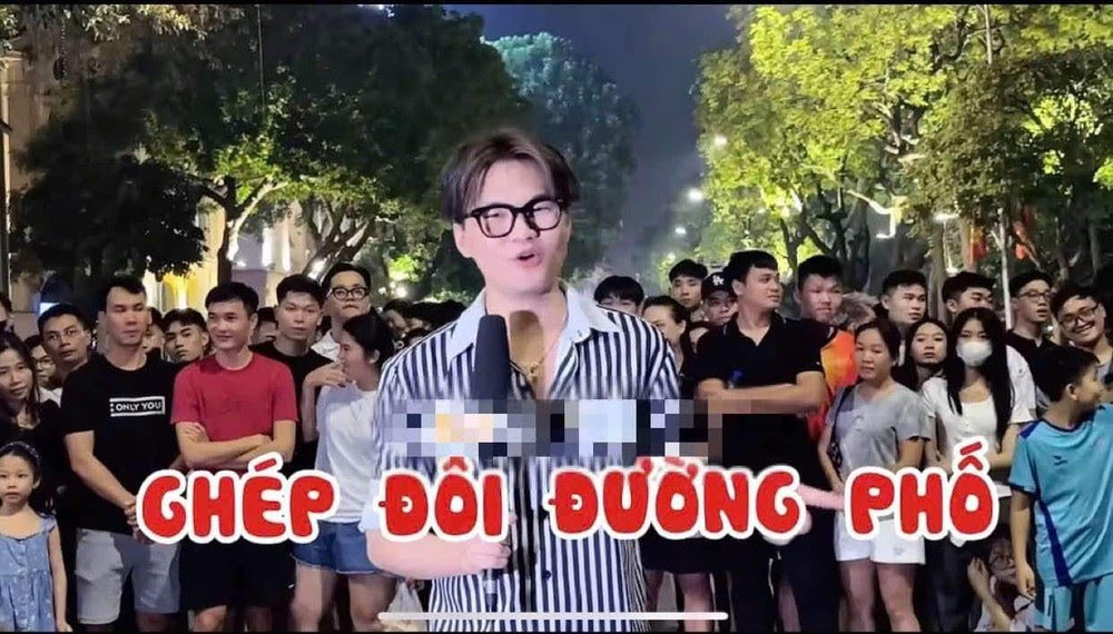 Ngang nhiên quảng cáo cờ bạc qua chương trình ghép đôi tại phố đi bộ Hồ Gươm