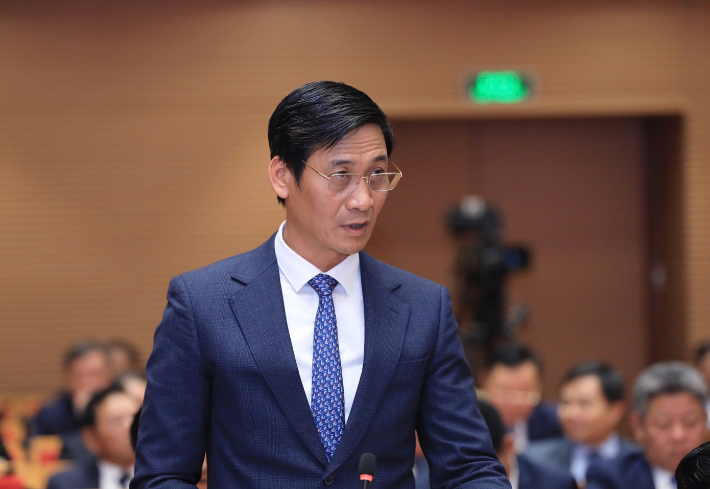 Ông Lê Thanh Nam, Giám đốc Sở TNMT trả lời chất vấn Ông Lê Thanh Nam, Giám đốc Sở TNMT trả lời chất vấn