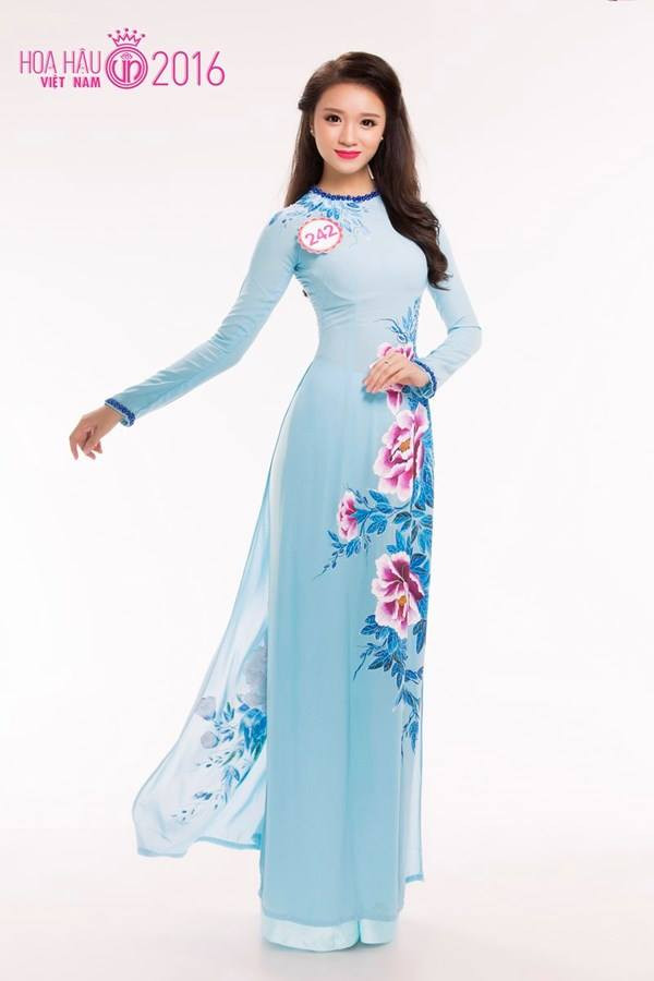 Công bố top 3 Người đẹp Thời trang và Người đẹp Tài năng ảnh 8