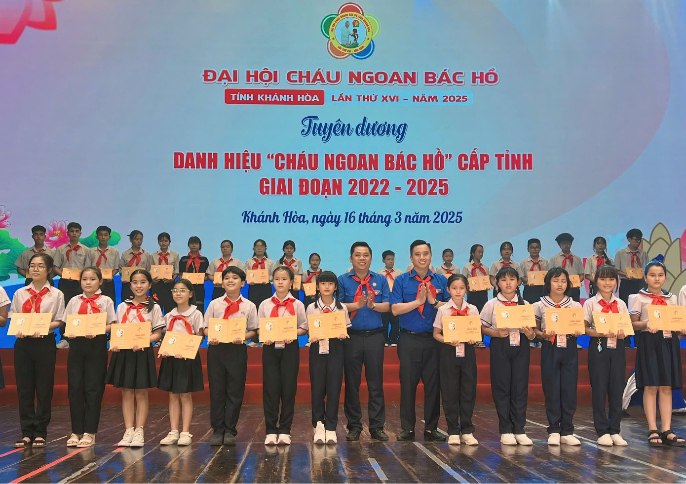 Tuyên dương 150 gương cháu ngoan Bác Hồ tỉnh Khánh Hòa giai đoạn 2022 - 2025. Tuyên dương 150 gương cháu ngoan Bác Hồ tỉnh Khánh Hòa giai đoạn 2022 - 2025.