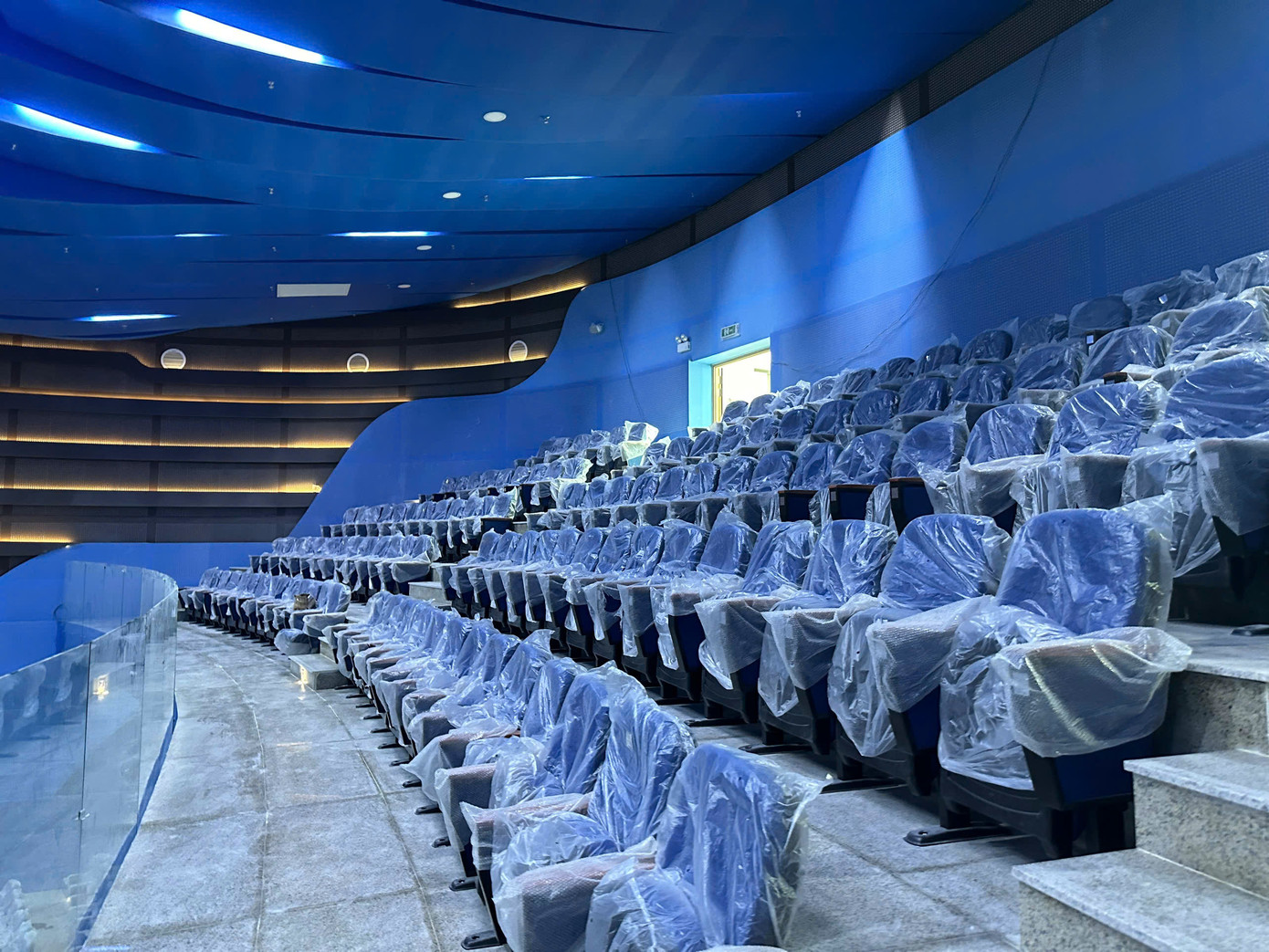 Nhà hát măng non có khán phòng hiện đại với sức chứa gần 1.000 chỗ ngồi.