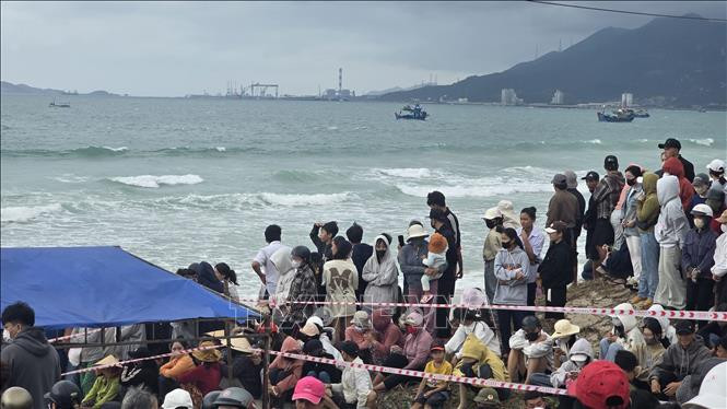 Khu vực tìm thấy thi thể nạn nhân mất tích khi tắm biển ở Khánh Hòa. Khu vực tìm thấy thi thể nạn nhân mất tích khi tắm biển ở Khánh Hòa.