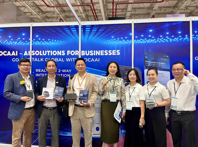 Hội tin học thành phố Hồ Chí Minh (HCA) tham quan và trải nghiệm các giải pháp tại gian hàng LocaAI